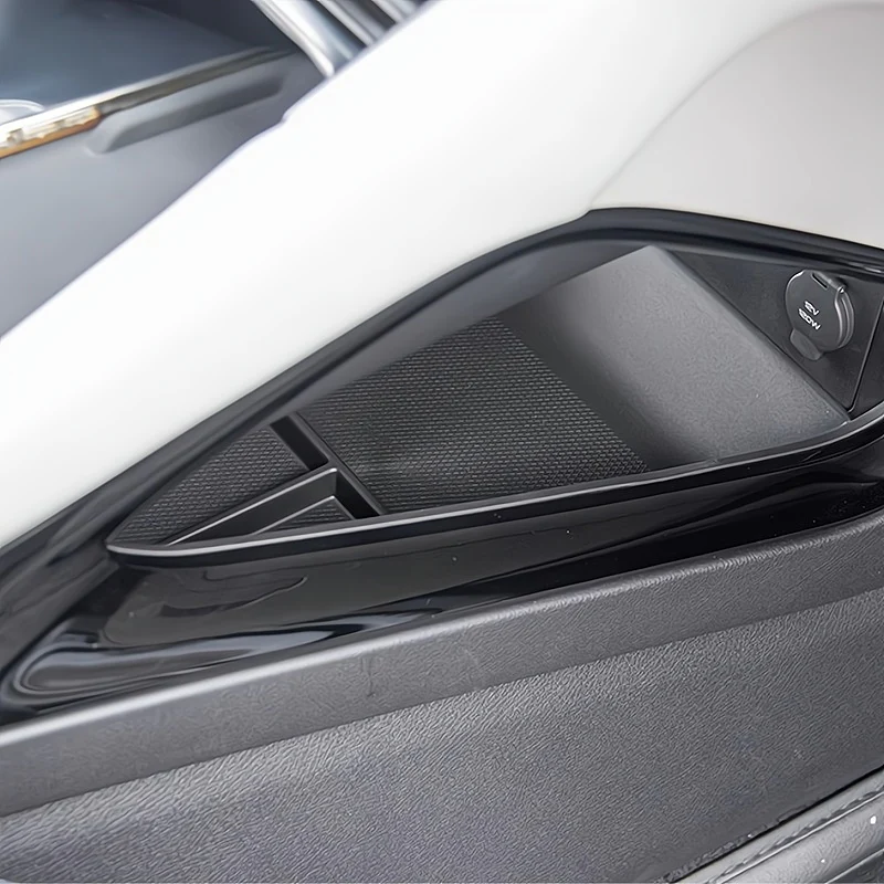 BYD Sealion 6/Seal U Lower Center Console Storage Tray - Image 4