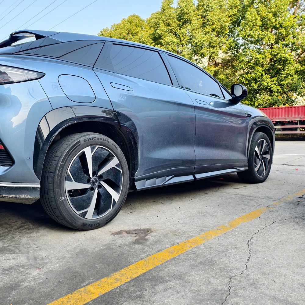 Performance Side Skirts for BYD Sealion 7 - Image 2