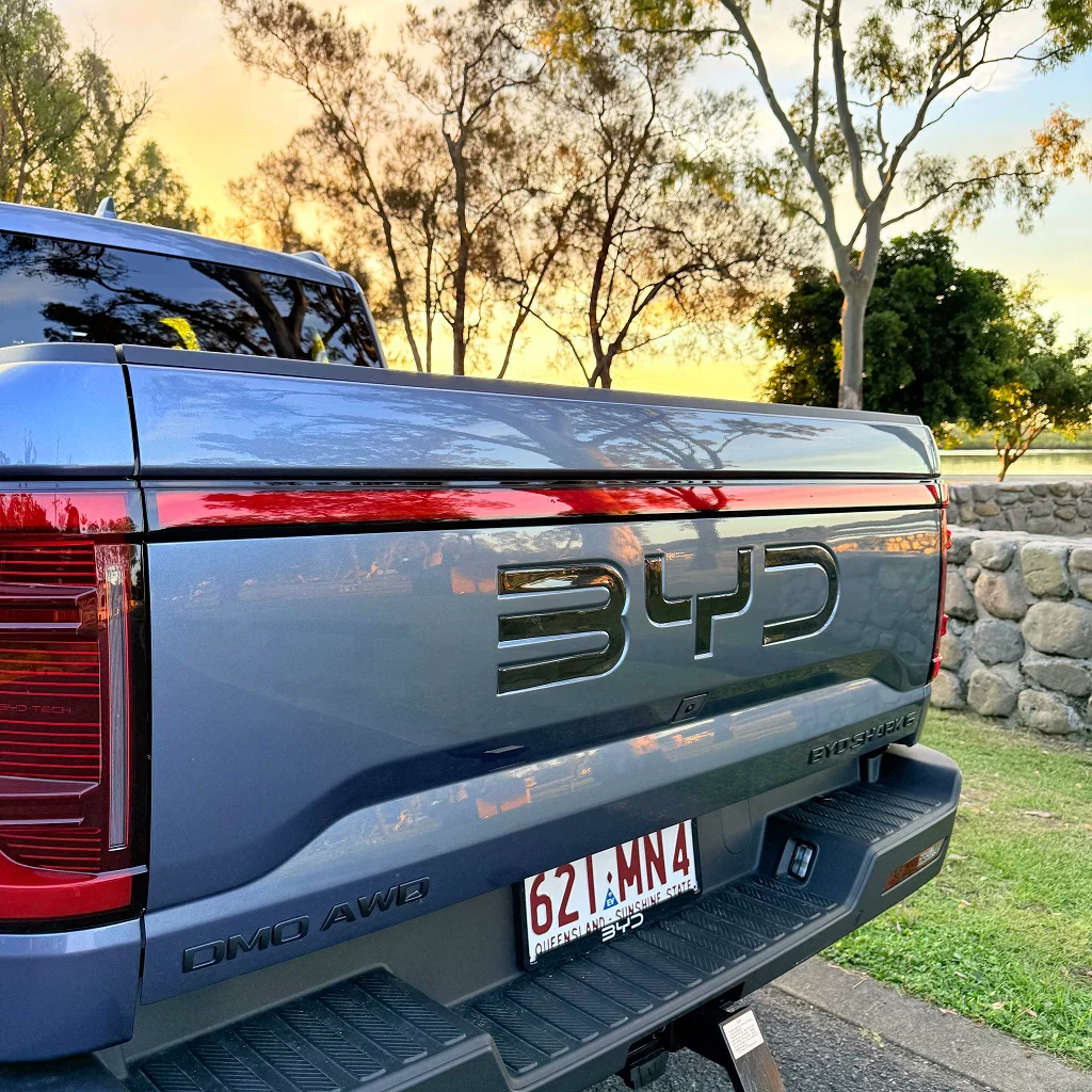 BYD Shark 6 Rear Badge - Image 4