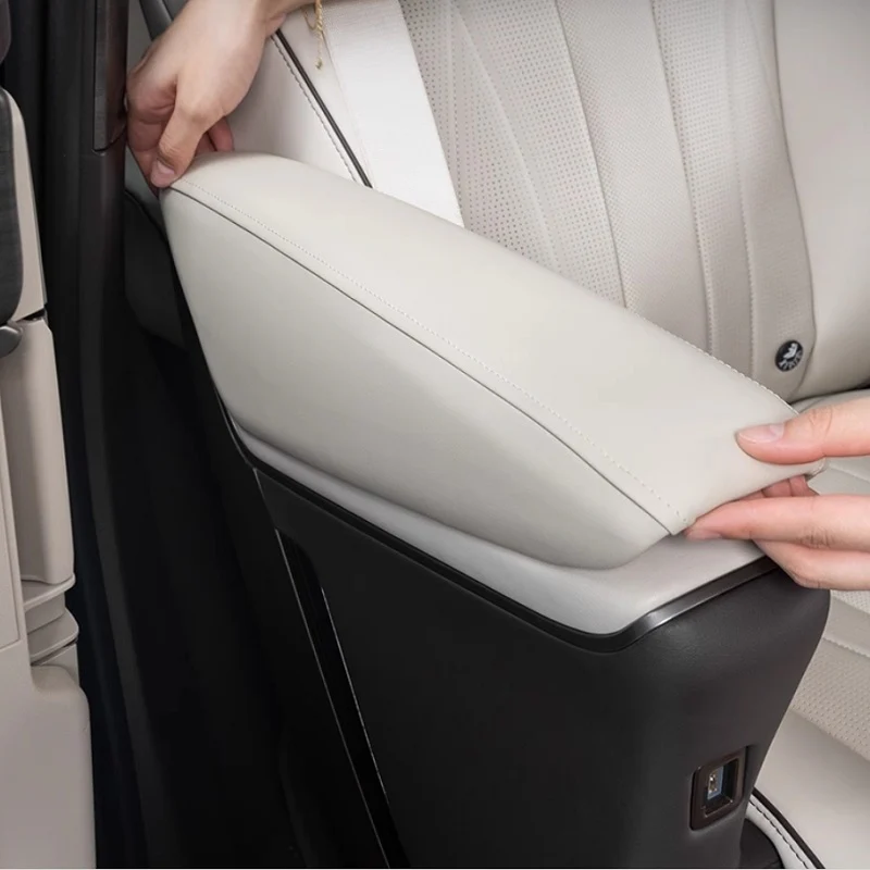 Denza D9 Middle Row Seat Armrest Cover - Image 17