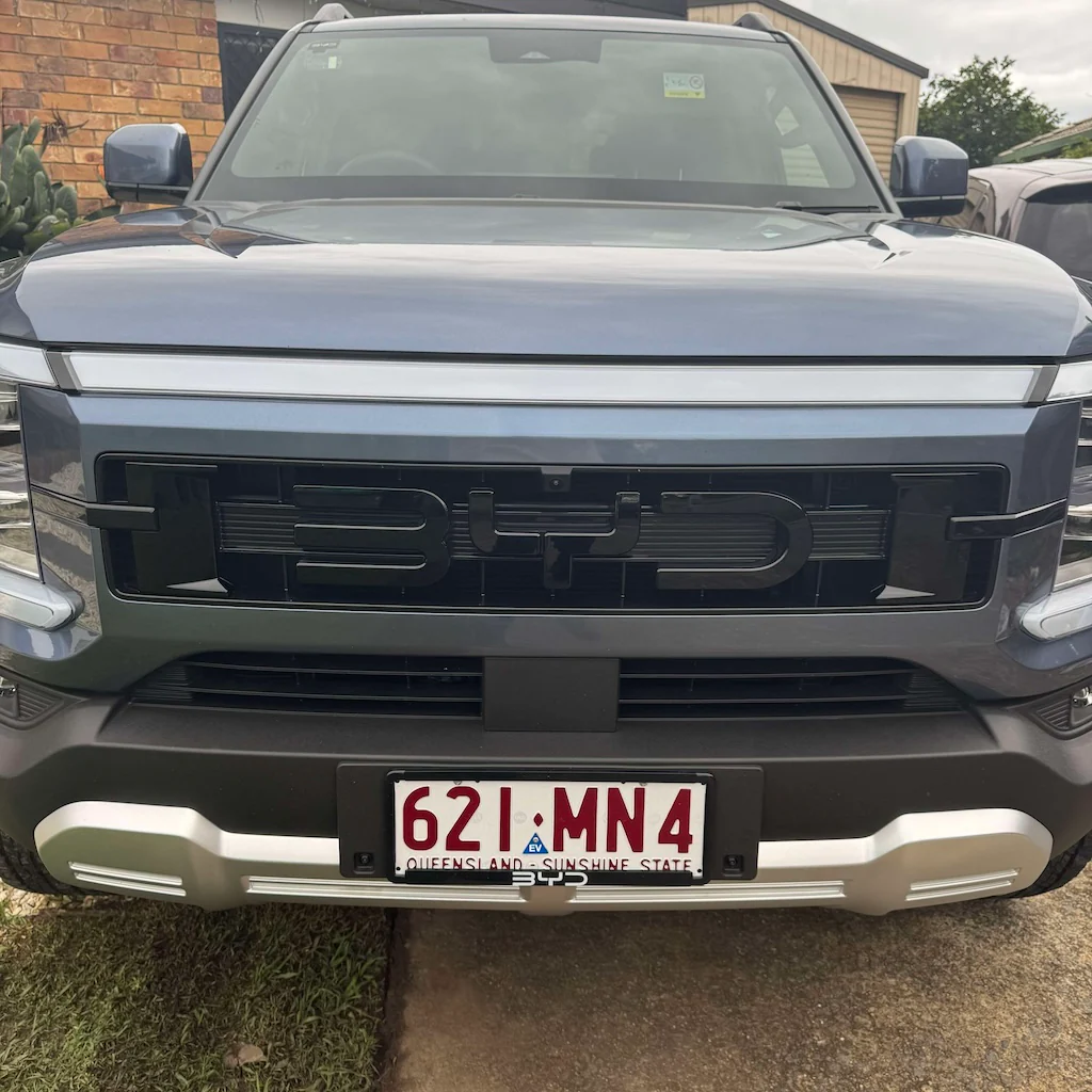 Front Badge for BYD Shark 6 - Image 3