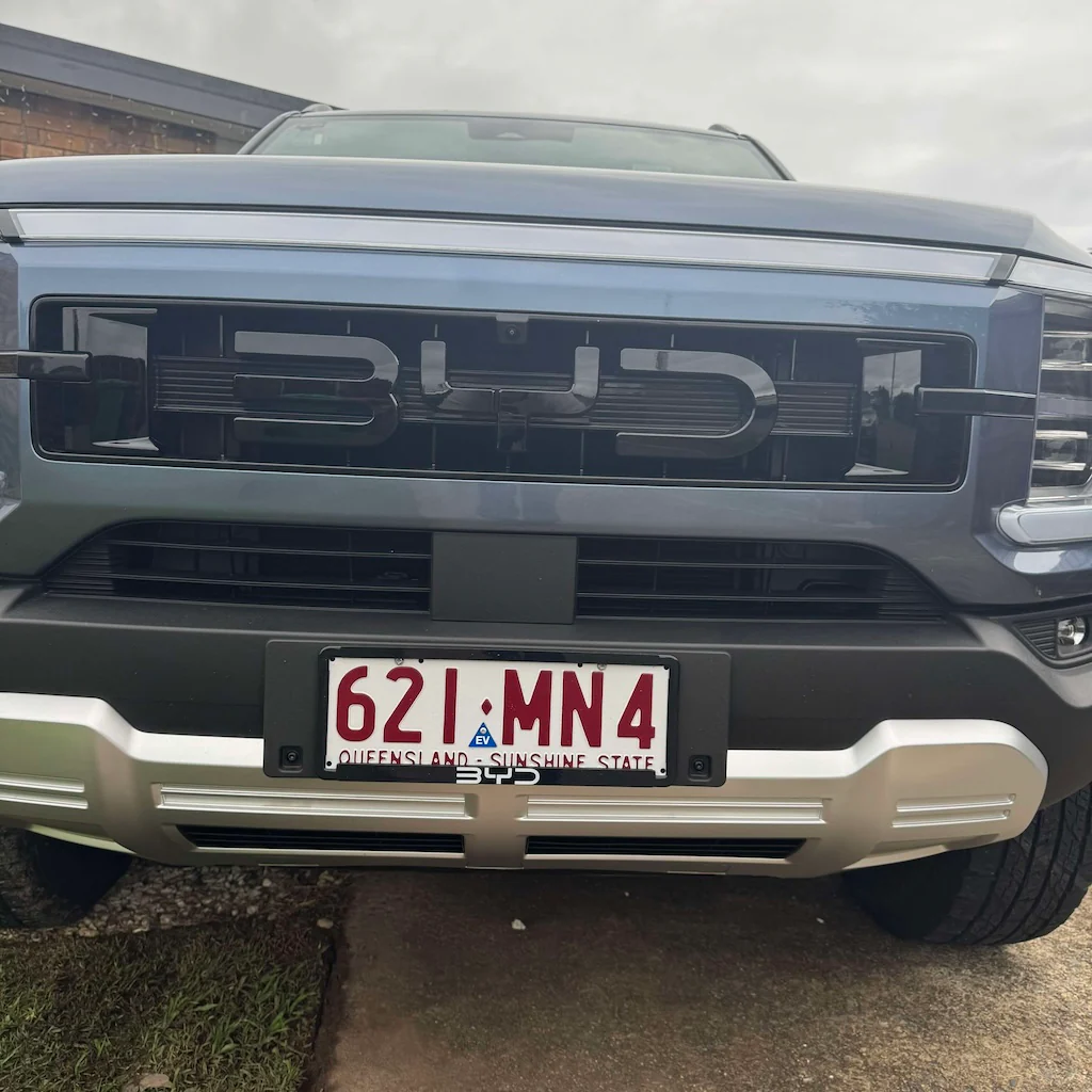 Front Badge for BYD Shark 6 - Image 4