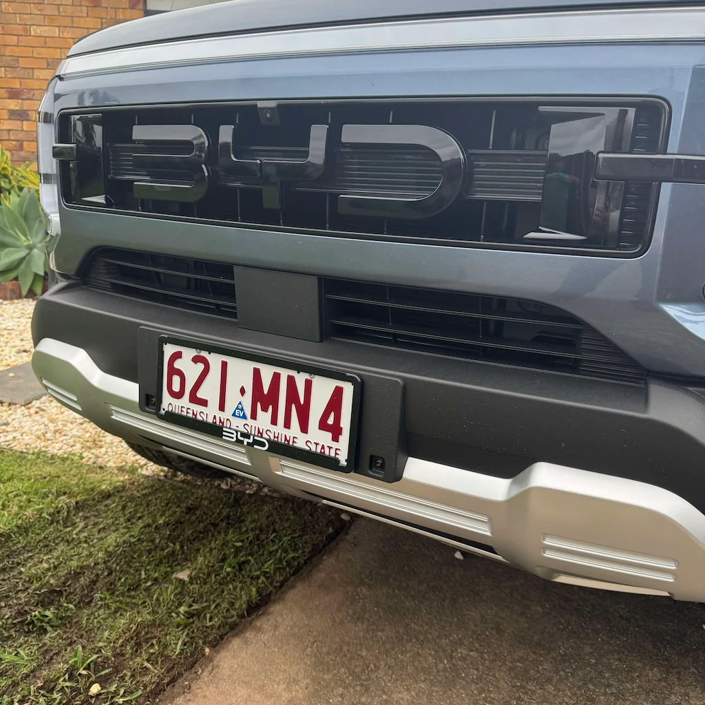 Front Badge for BYD Shark 6 - Image 5