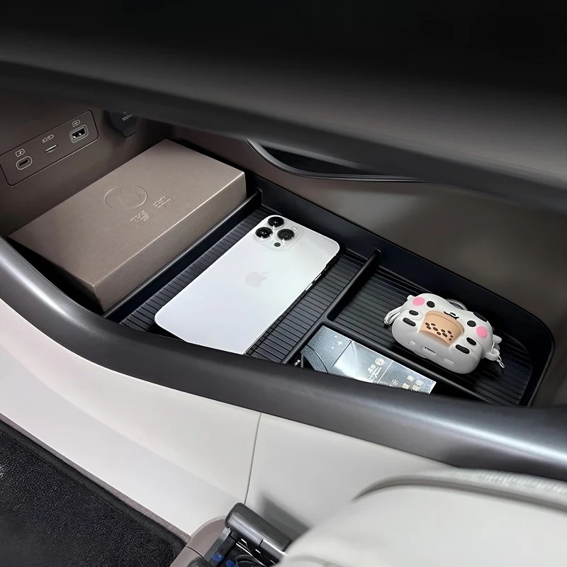 Lower Center Console Storage Box for BYD DENZA D9 - Image 5