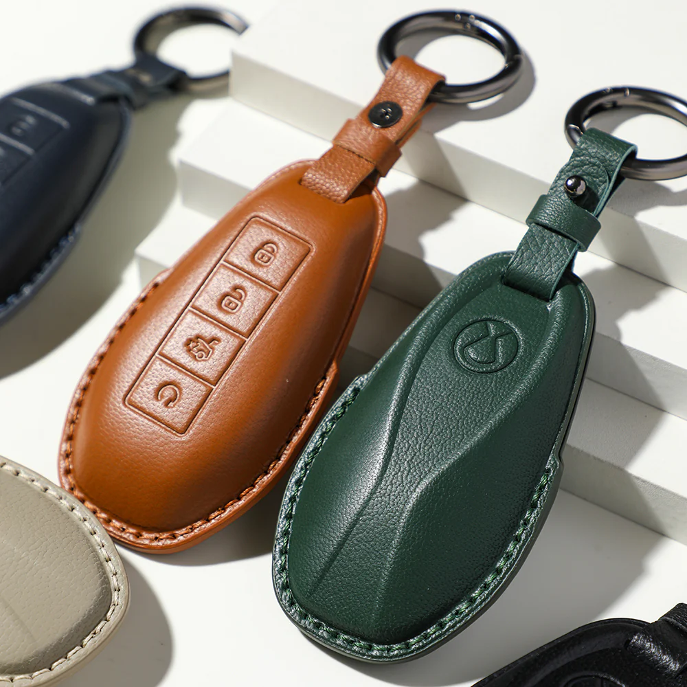 Luxury Leather Car Key Case Cover Fob Shell for Denza B5/B8 - Image 4