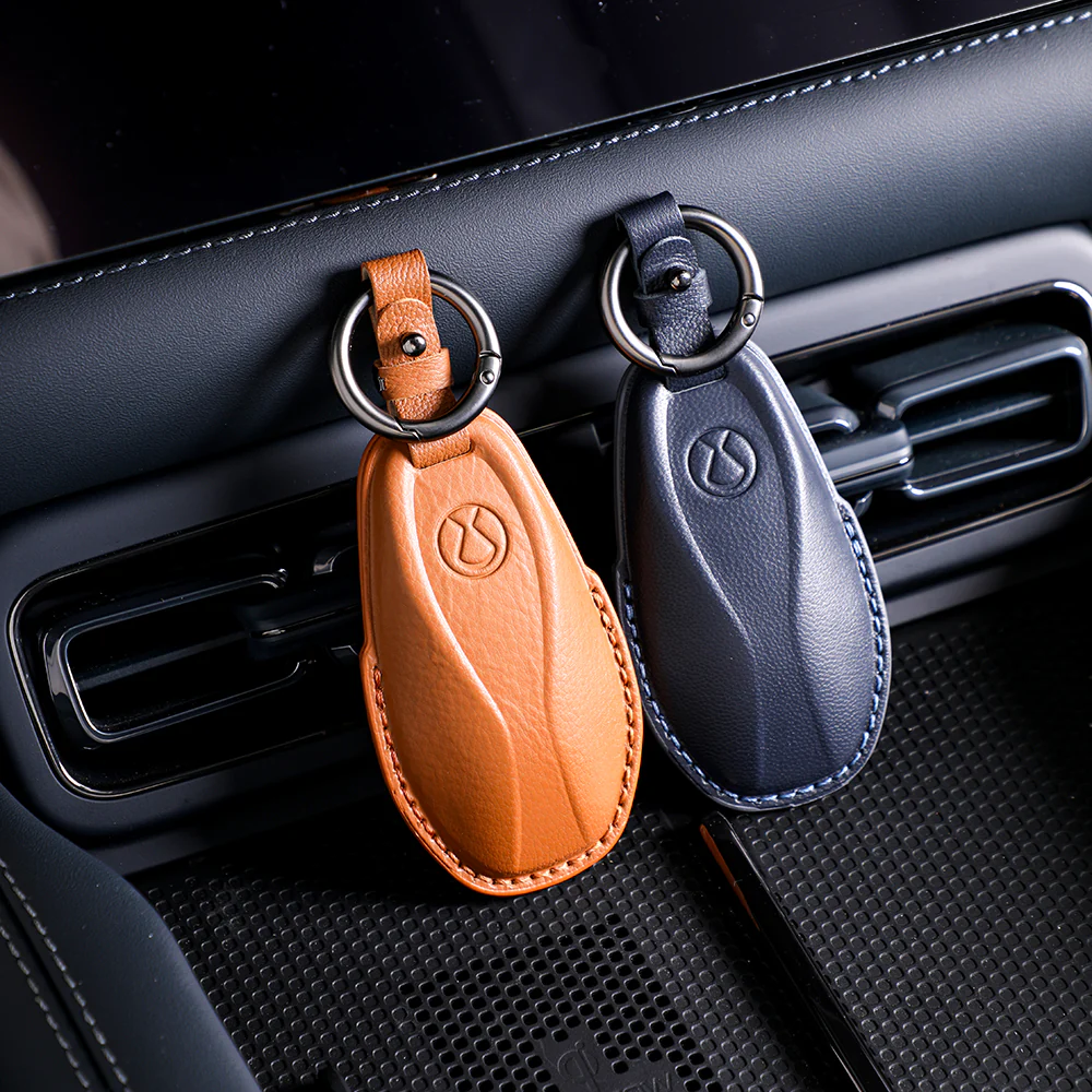Luxury Leather Car Key Case Cover Fob Shell for Denza B5/B8 - Image 5