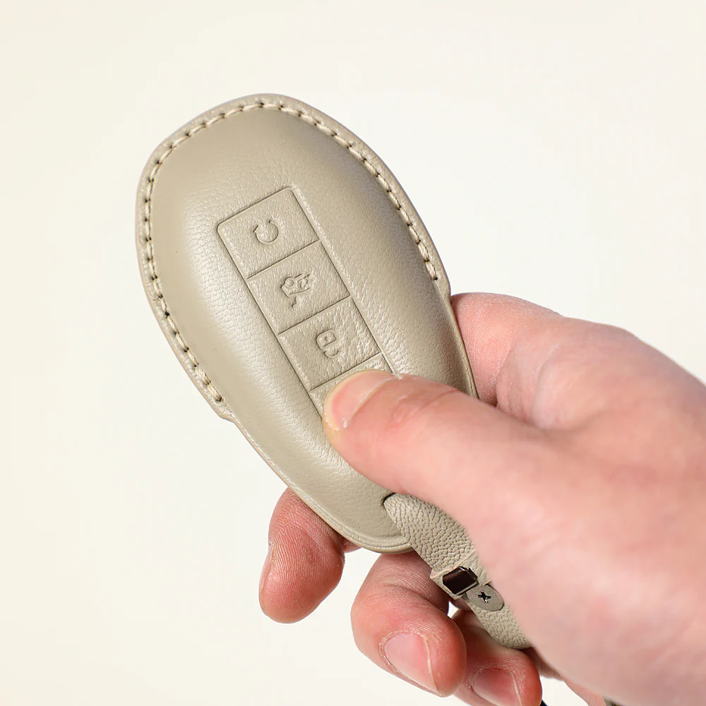 Luxury Leather Car Key Case Cover Fob Shell for Denza B5/B8 - Image 7