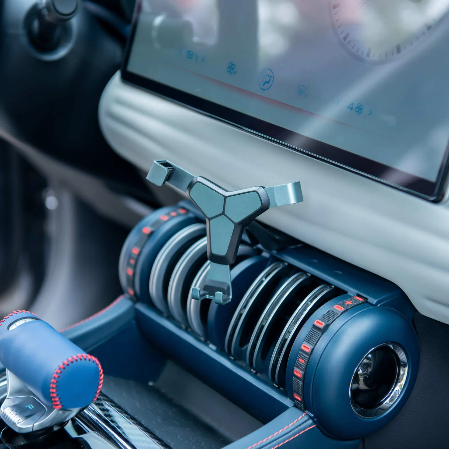 Phone Holder for BYD Atto 3 - Image 2