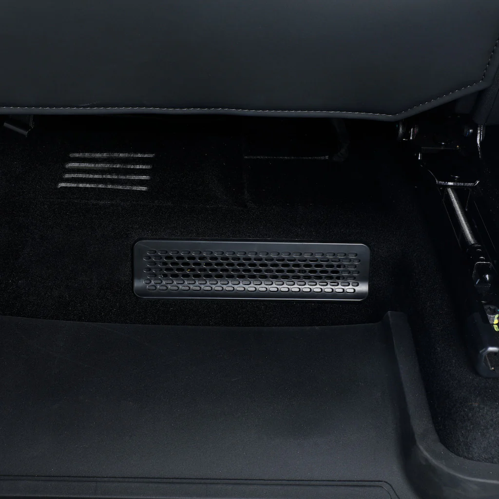 Sealion 7 ABS Under-Seat Vent Cover - Image 3