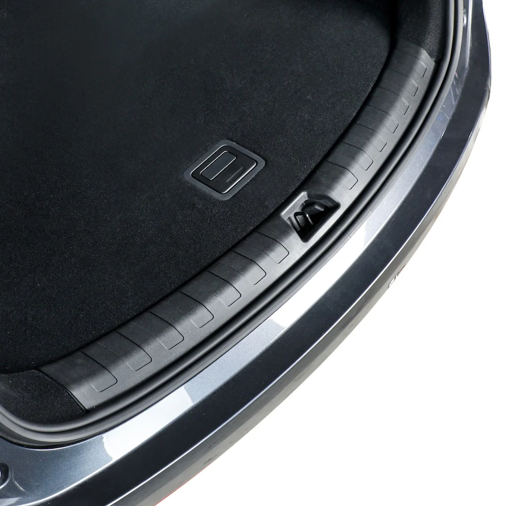 TPE Trunk Guards for BYD Sealion 8 - Image 2