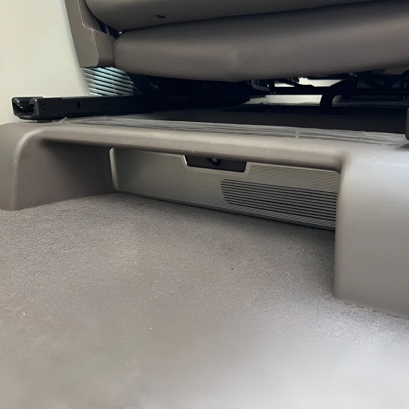 Under-seat Air Vent Cover for DENZA - Image 4