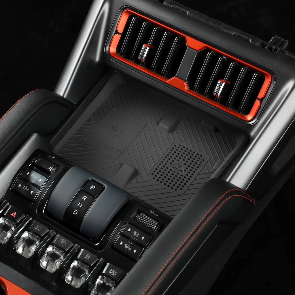 Wireless Charging Pad for Shark 6 - Image 3
