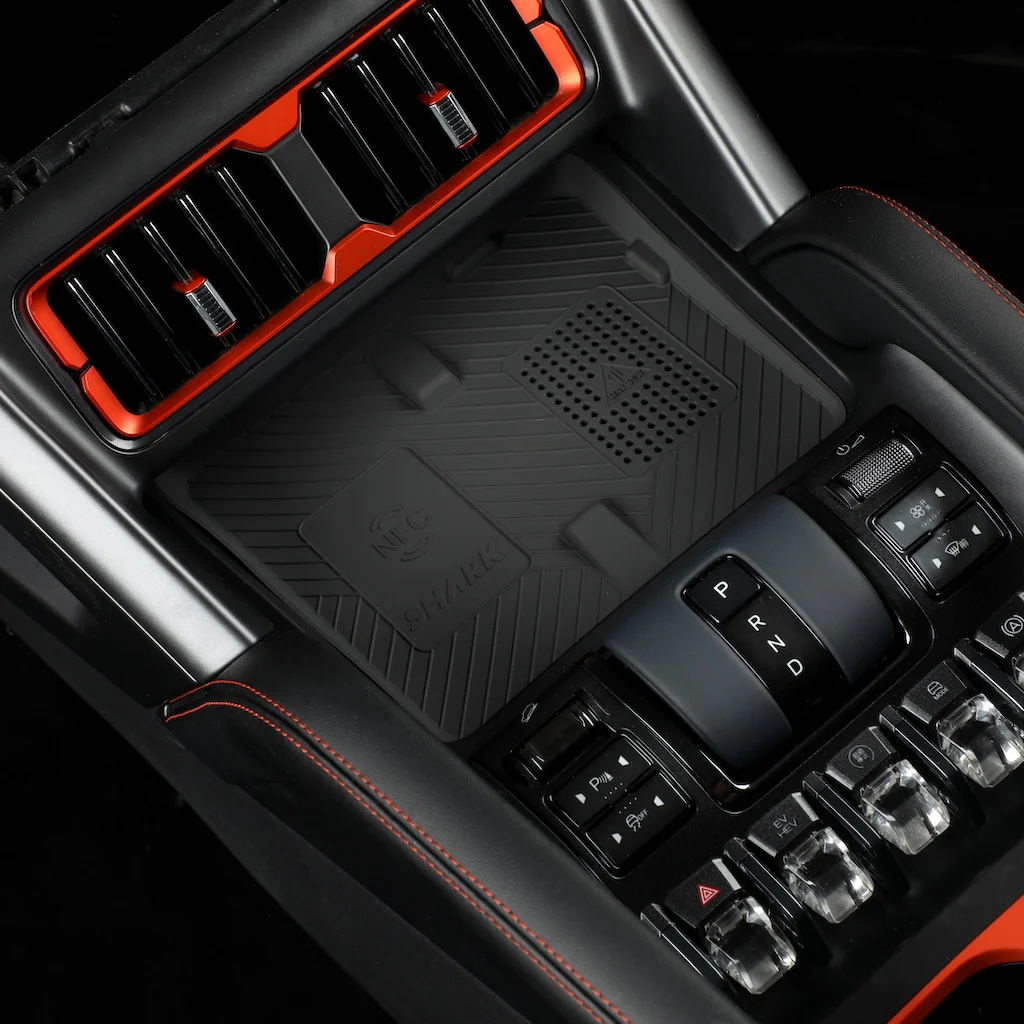 Wireless Charging Pad for Shark 6 - Image 6